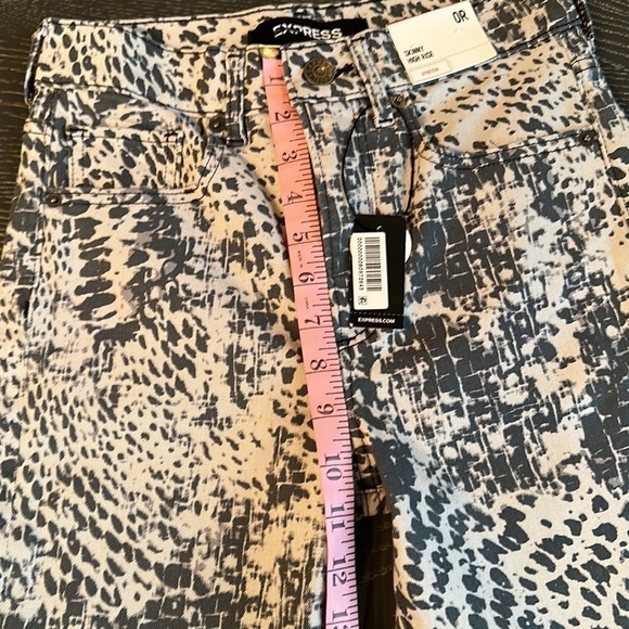 EXPRESS Stretch Skinny High Rise Snake Print Jeans, size 0 NWT - Picture 8 of 15